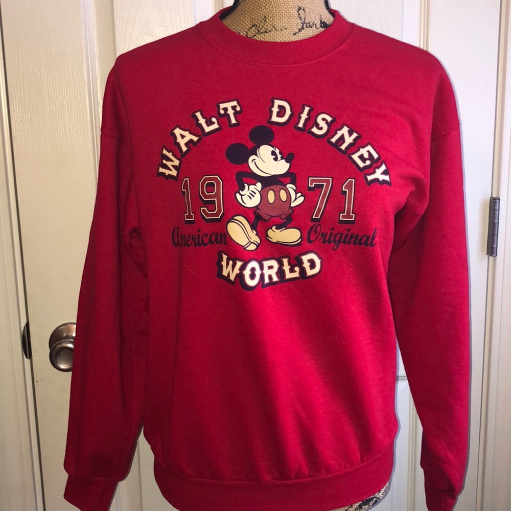 Walt Disney world sweat shirt youth XL